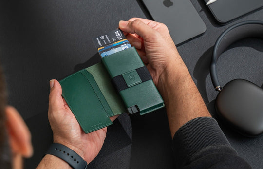 New Release: Ekster Wallet Pro AppleSkin™ – Vegan Leather Wallet